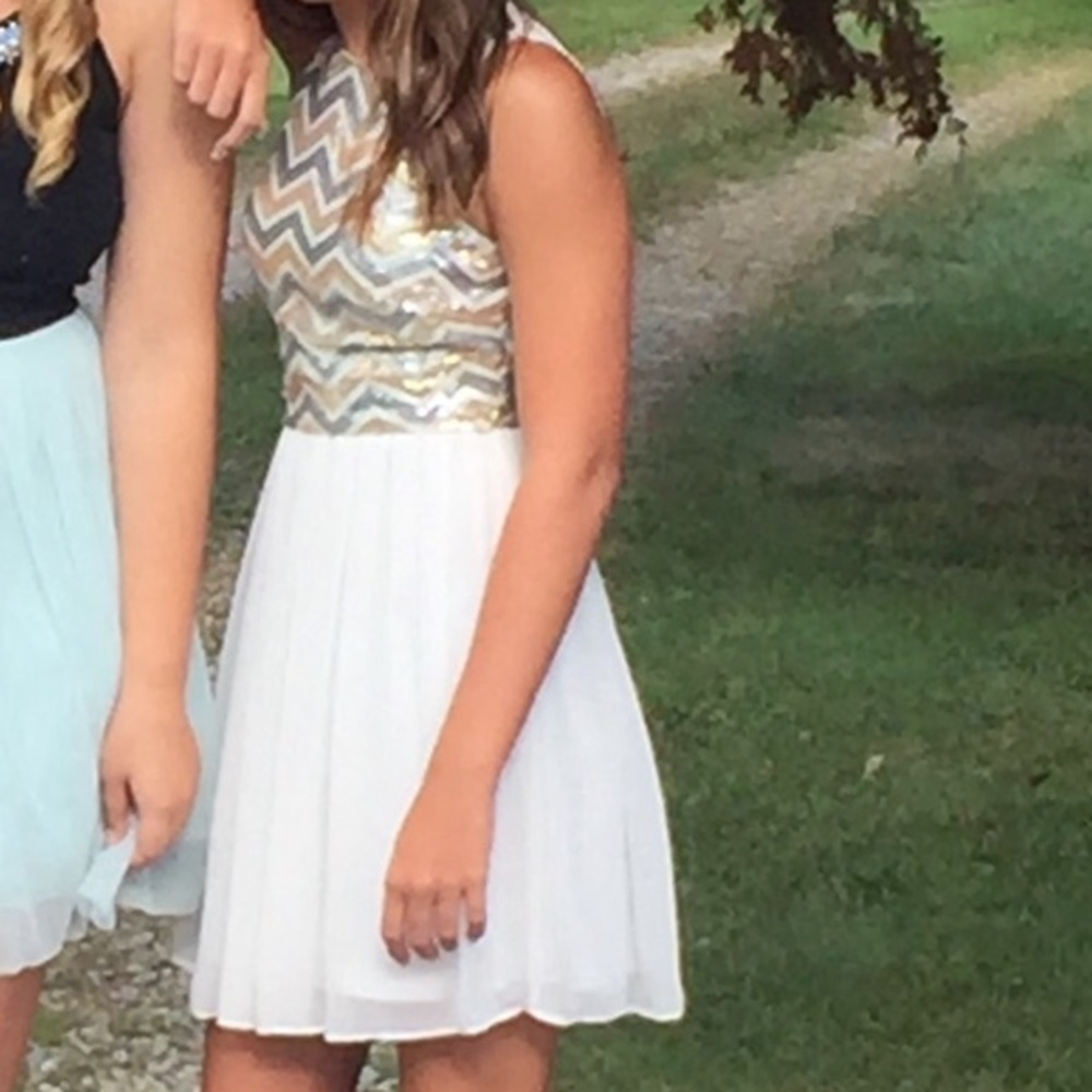 CHEVRON DRESS - Picture 2 of 3